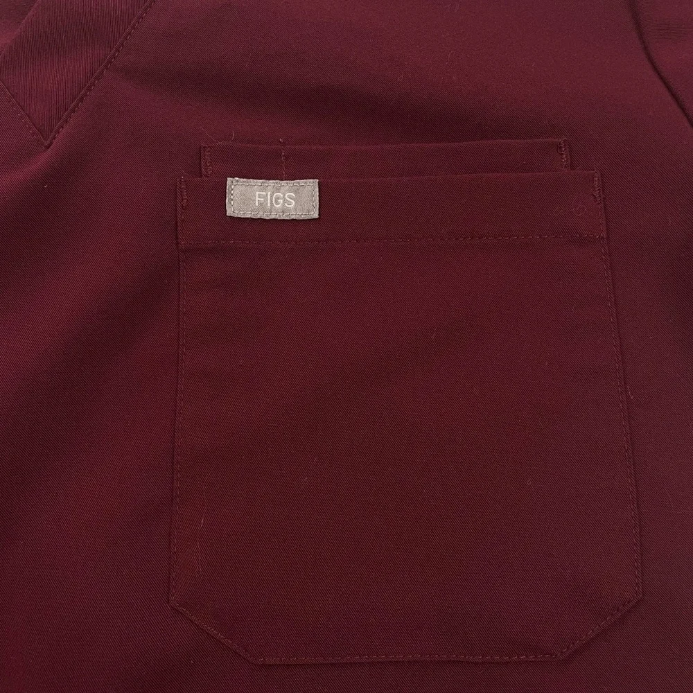 Figs Maroon V-Neck Scrub ~ Size Small‎  Healthcare ~ Medical Staff